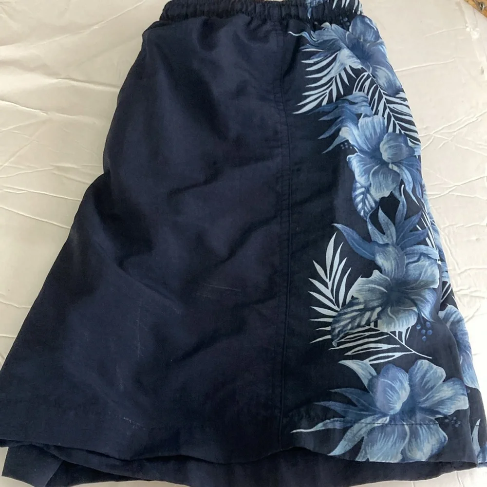 Breakwater Swim Trunks Men Size Large Navy w Light Blue Elastic & Draw String